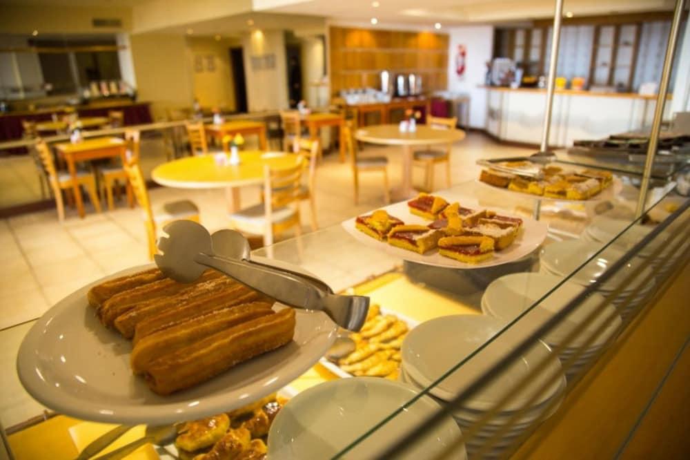 Merit Hotel 3*